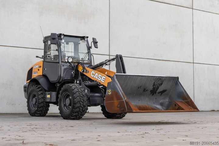 轮式装载机 CASE 321 F
