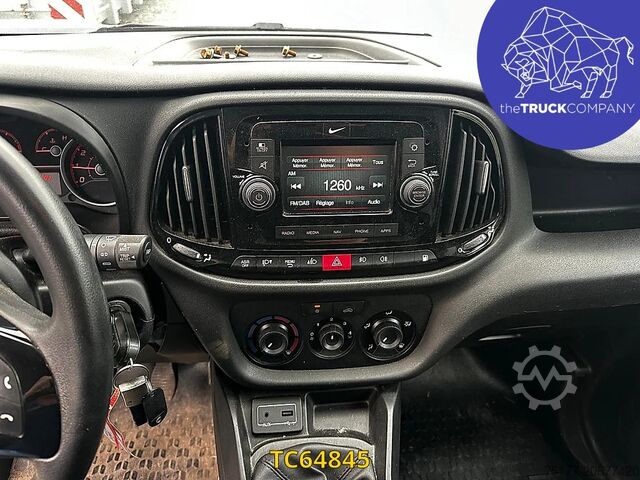 बॉक्स वैन Fiat Doblo 1.4i PETROL / CNG