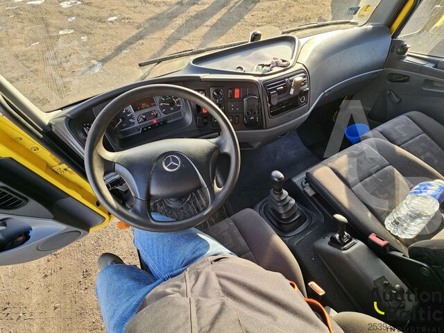 垃圾车 Mercedes-Benz Atego 815