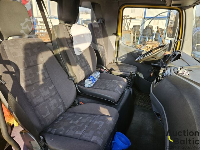 垃圾车 Mercedes-Benz Atego 815