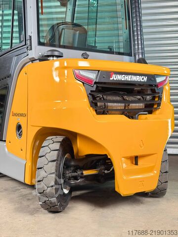 Dīzeļdegvielas frontālais iekrāvēji Jungheinrich DFG 425s - Service Neu - nur 5016 Std.-STVO-KUBOTA