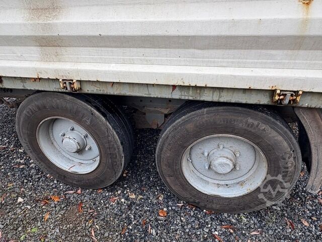 Trīspusējā pašizgāzēja piekabe obermaier ECO-TIP 100 Tandem 3-S-Kipper