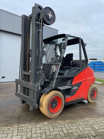 Elektrisk 4 -hjulig gaffeltruck Linde E60-01