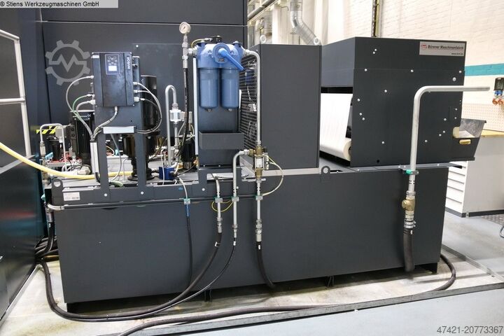 Centro de usinagem - Universal DMG MORI DMC 340 U