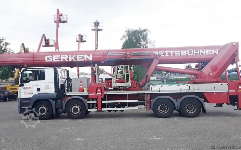 Piattaforma aerea montata su camion Ruthmann T 720.1