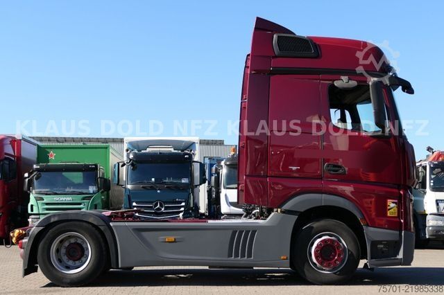 หัวลากมาตรฐาน MERCEDES-BENZ Actros 1845 Blatt/Luft XL-Tank Kühlbox Euro 6
