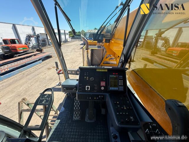 Lastbilsmonterad kran Faun Tadano ATF 60-3/Autokran/6x6x6/Klappspit