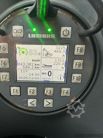 Mobilný žeriav Liebherr LTM 1150-5.3