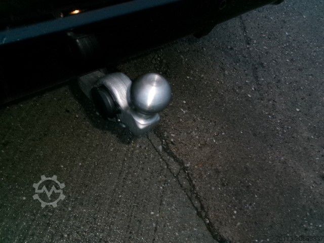 Minibus FORD Tourneo Custom L1 Sport PHEV AHK Exklusiv 360Kam