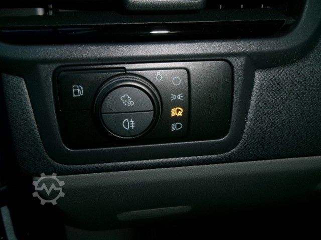 Minibus FORD Tourneo Custom L1 Sport PHEV AHK Exklusiv 360Kam