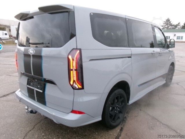 Minibus FORD Tourneo Custom L1 Sport PHEV AHK Exklusiv 360Kam