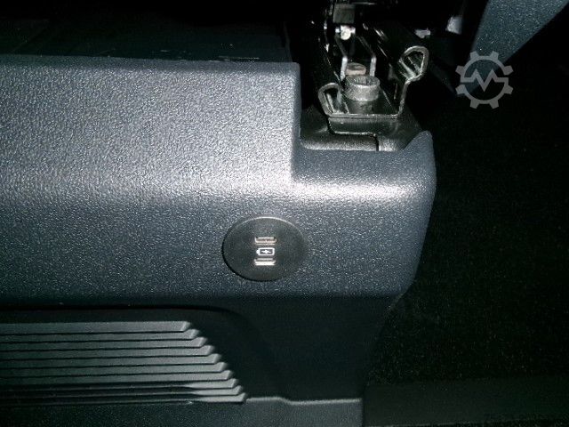 Minibus FORD Tourneo Custom L1 Sport PHEV AHK Exklusiv 360Kam