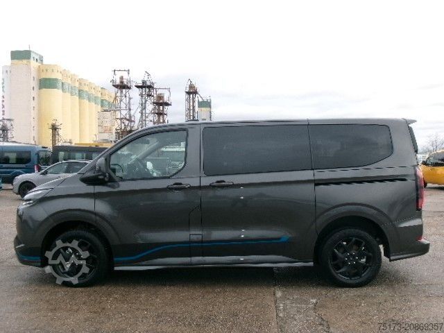 Minibus FORD Tourneo Custom L1 Sport PHEV AHK Exklusiv 360Kam