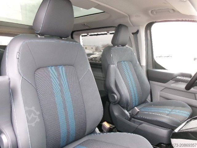 Minibus FORD Tourneo Custom L1 Sport PHEV AHK Exklusiv 360Kam