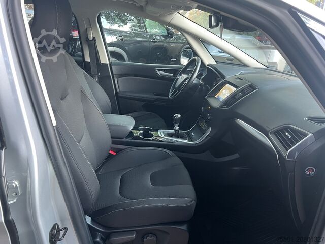 Microbuz Ford S-MAX 2.0 EcoBlue Titanium Winterp.+2xKlima+Kam.