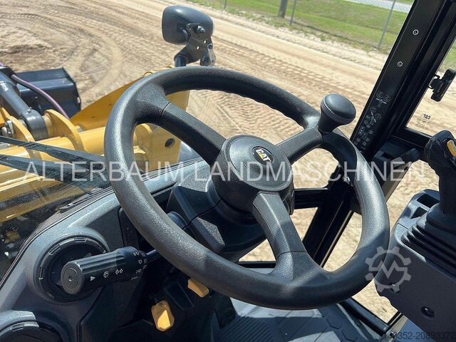 Radlader Caterpillar 906