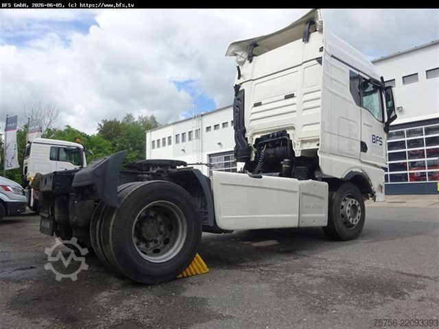 Đầu kéo tiêu chuẩn MAN TGX (TG3) 18.470 4x2 BL SA TG3   UNFALLSCHADEN