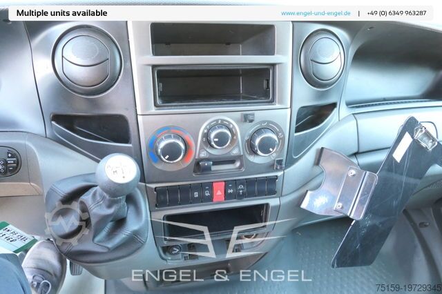 Furgão fechado iveco Daily 35 S11 C30C AUTOMATIK KAMERA Regale LUFT DURCHGANG EURO-5 CoC