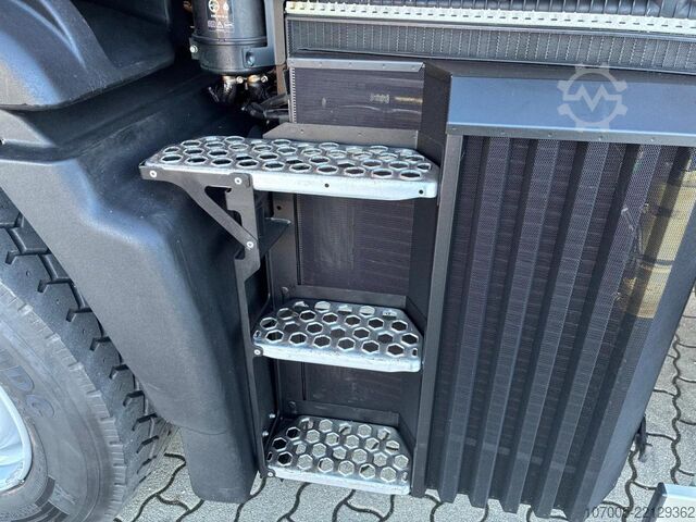 Unimog Mercedes-Benz Unimog U 430 mit Jotha Absetzer CombiCon 5018