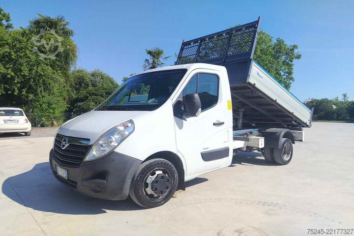 Furgón volquete trilateral Renault MASTER 2.3 CDTI 130 CV RIBALTABILE