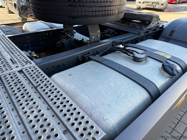 Standardowy ciągnik siodłowy MERCEDES-BENZ Actros 1845 LS MP5/Retarder/2xTank/MirrorCam