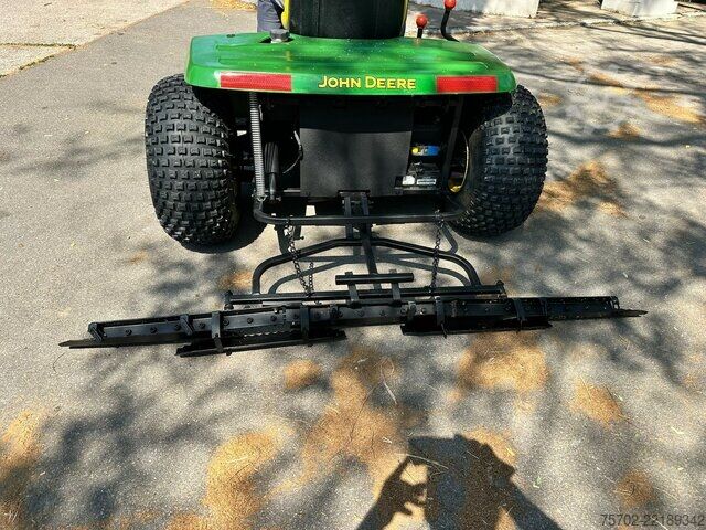 ভ্যান John-Deere 1200A Bunkerharke Motorrechen