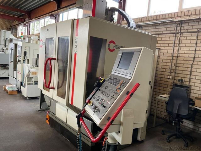 立形マシニングセンタ HERMLE C 600 V