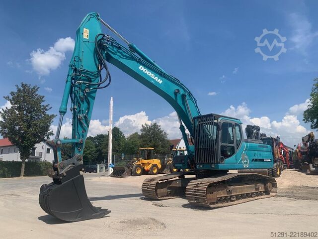 श्रृंखलित खुदाई करनेवाली मशीन DOOSAN DX255LC