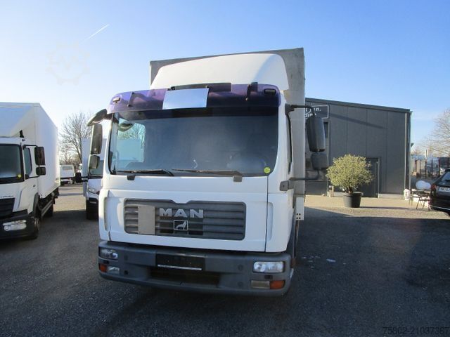 Kamion s ravnom platformom i ceradom MERCEDES-BENZ TGL 12.210 L *LBW+2xAHK+Luft+6,10m+3-Sitze*