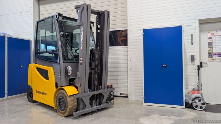 Electric 4-wheel forklift Jungheinrich EFG 425s G120-500DZ