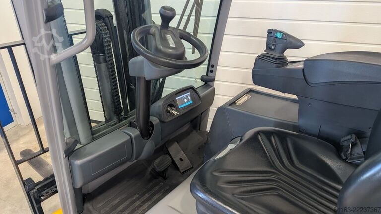 Electric 3-wheel forklift Jungheinrich EFG 220 GE120-480DZ