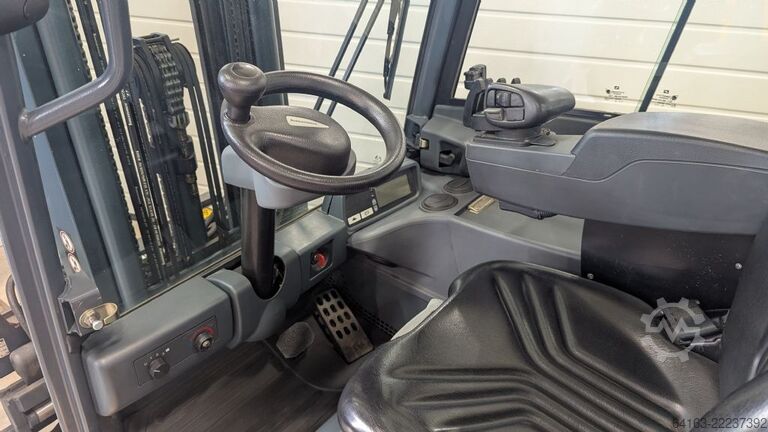 Electric 4-wheel forklift Jungheinrich EFG 320 GE120-480DZ