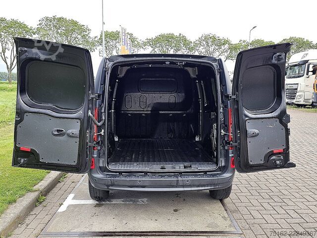 Beg pakaian MERCEDES-BENZ CITAN 109 CDI LONG 95Pk Euro6 AC!