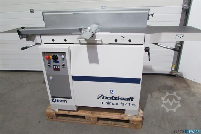 Combined planing-thicknessing machine 