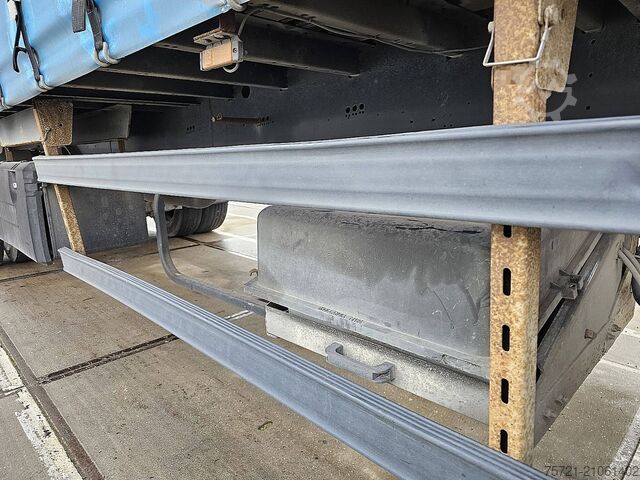 Skjutbara presenningar SYSTEM TRAILERS LPRS9