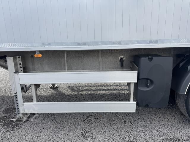 Tipper semitrailer Benalu Optiliner 58 m³ Liftachse 6.060 kg Alufelgen