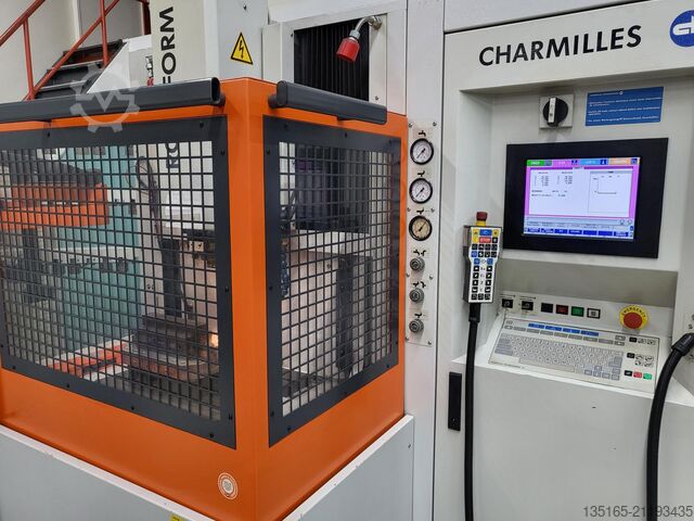 ماكينة قطع غاطسة (EDM) CHARMILLES Roboform 35