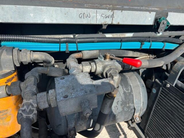 Камион с кука за контейнери IVECO IVECO STRALIS 460 SCARRABILE