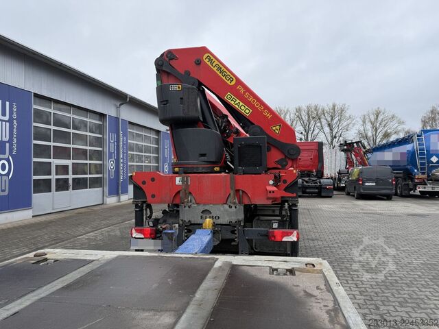 Camião de plataforma SCANIA R500 6x4 Pritsche mit Kran Palfinger PK53002 SH