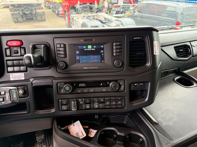 Camião de plataforma SCANIA R500 6x4 Pritsche mit Kran Palfinger PK53002 SH