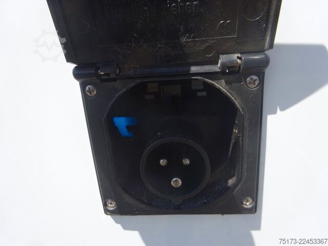 รถบ้าน FORD Nugget 185PS Autm. Markise AHK ACC Kamera