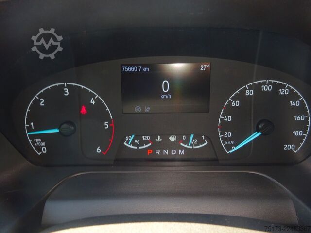 รถบ้าน FORD Nugget 185PS Autm. Markise AHK ACC Kamera