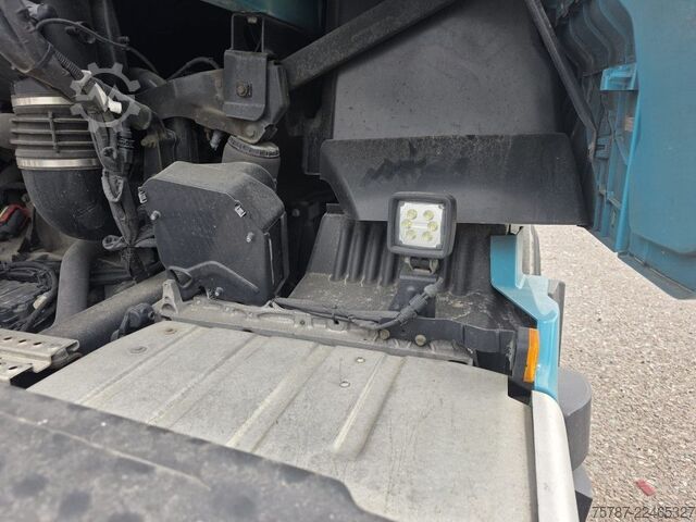 Tracteur routier standard MAN 18.470 TGX XXL Unfall, Retarder, 2 Kreis Hydr.
