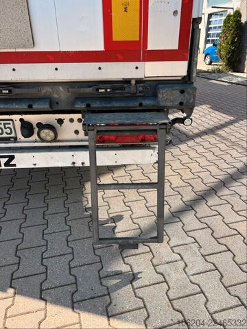 Полуприколка SCHMITZ CARGOBULL MEGA Curtainsider Seitenplane  SCB*S3T
