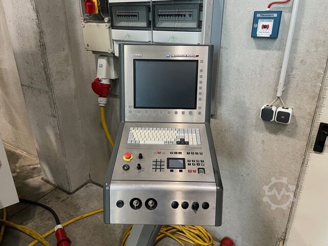 Centru de prelucrare Deckel Maho DMU 80 monoBLOCK