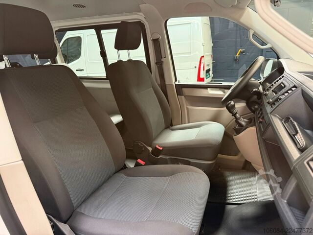 Minibús VW T6 Lang 9 Sitze 2+2+2+3 Klima 1.Hand 100TKM