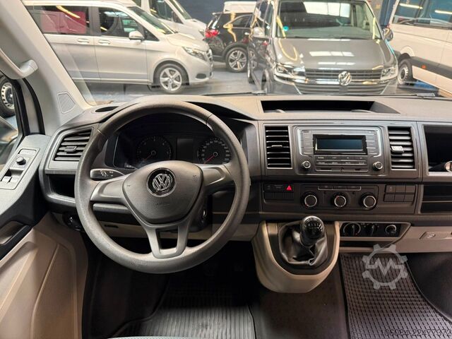 Minibús VW T6 Lang 9 Sitze 2+2+2+3 Klima 1.Hand 100TKM