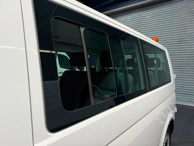 Minibús VW T6 Lang 9 Sitze 2+2+2+3 Klima 1.Hand 100TKM