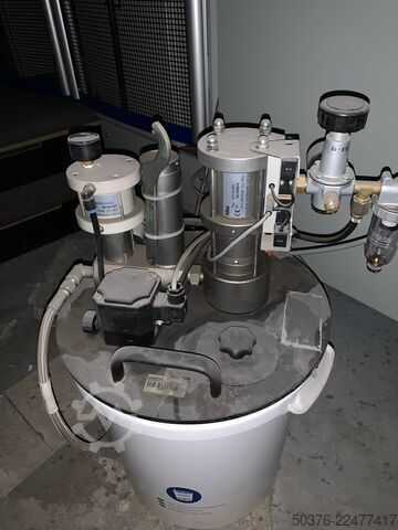 Linha de processamento totalmente automatizada para caixas de cartão rígido até 400 ciclos/hora Kolbus fully equiped BoxLine SW series