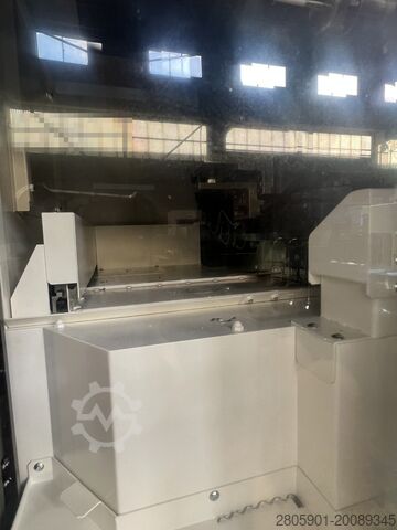 Vertical machining center DMG MORI CMX800V